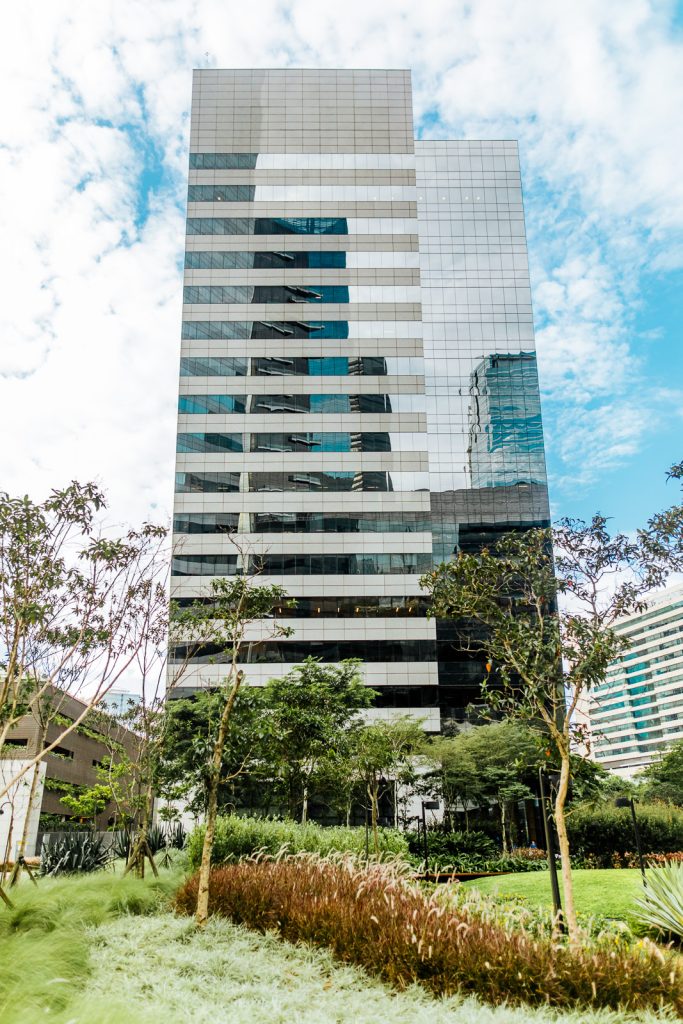 Rochaverá Corporate Towers –  Torre C (Crystal Tower)